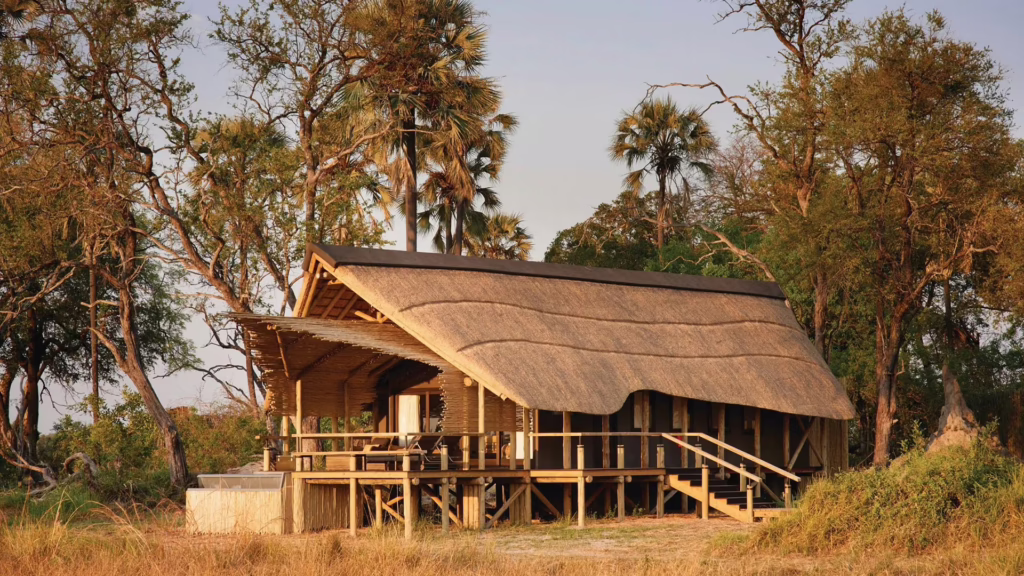 Eagle Island Lodge