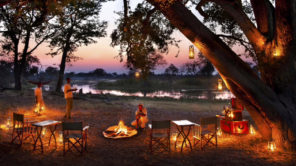 Selinda Explorers Camp
