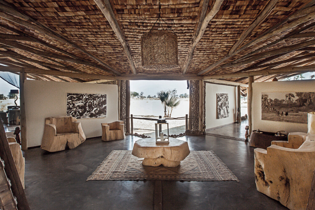 Chem-Chem-Lodge-Safari-Tanzania-Main-Area-Lounge
