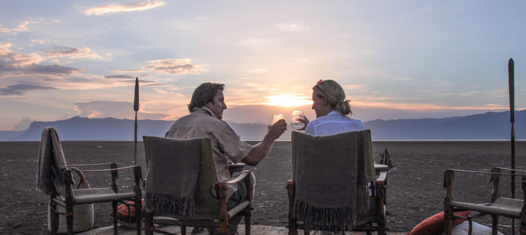 Chem-Chem-Lodge, couple toast at sunset