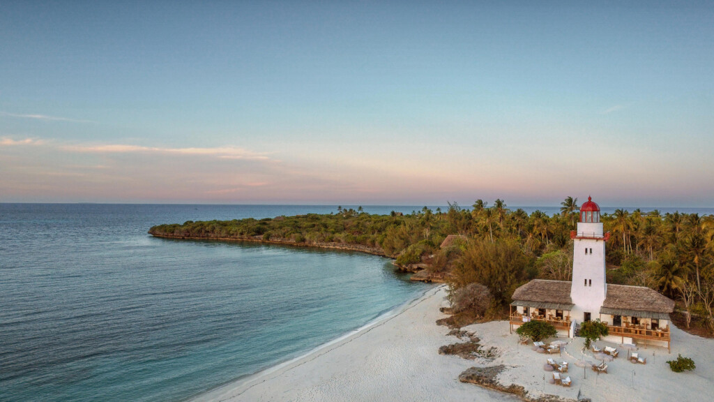 Fanjove Island, Sunset aerial shot of the beach