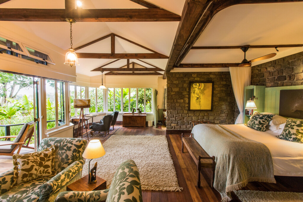 Gibb's-Farm-Ngorongoro-Carter-Tanzania-accomodation-room-interior