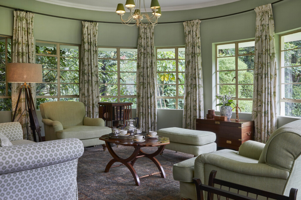 Legendary-Lodge-safari-Arusha-Tanzania-lounge
