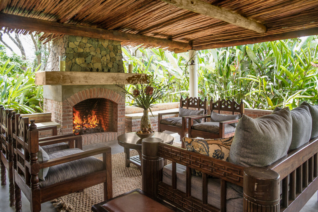 Legendary-Lodge-safari-Arusha-Tanzania-lodge-outdoor-fireplace