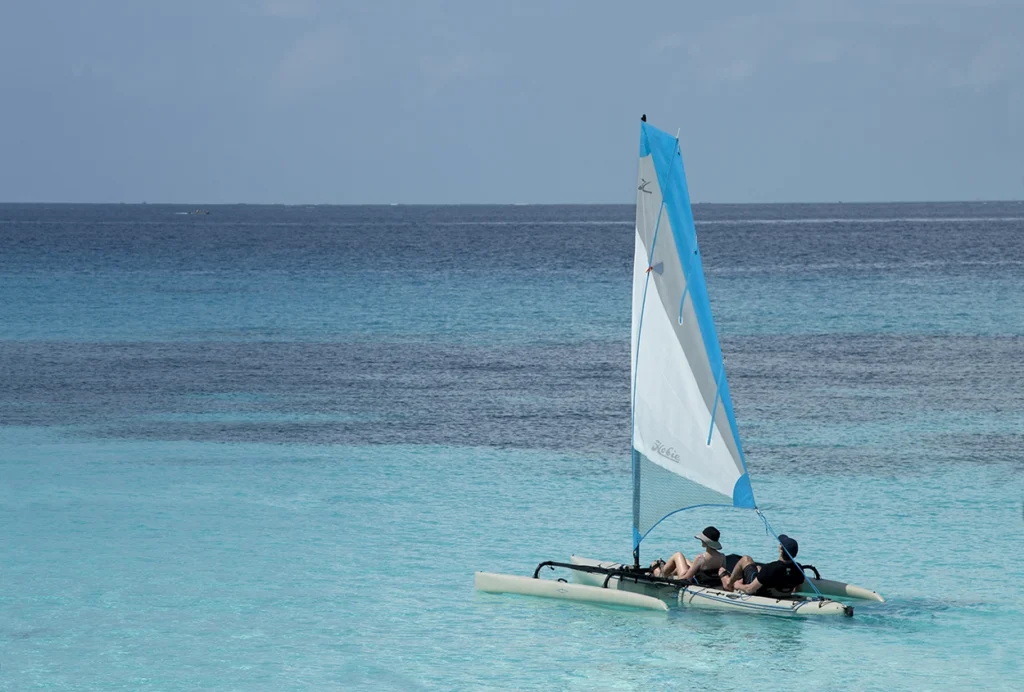 andBeyond-Mnemba-Island-Lodge-Zanzibar-Tanzania-beach-watersports-sailing