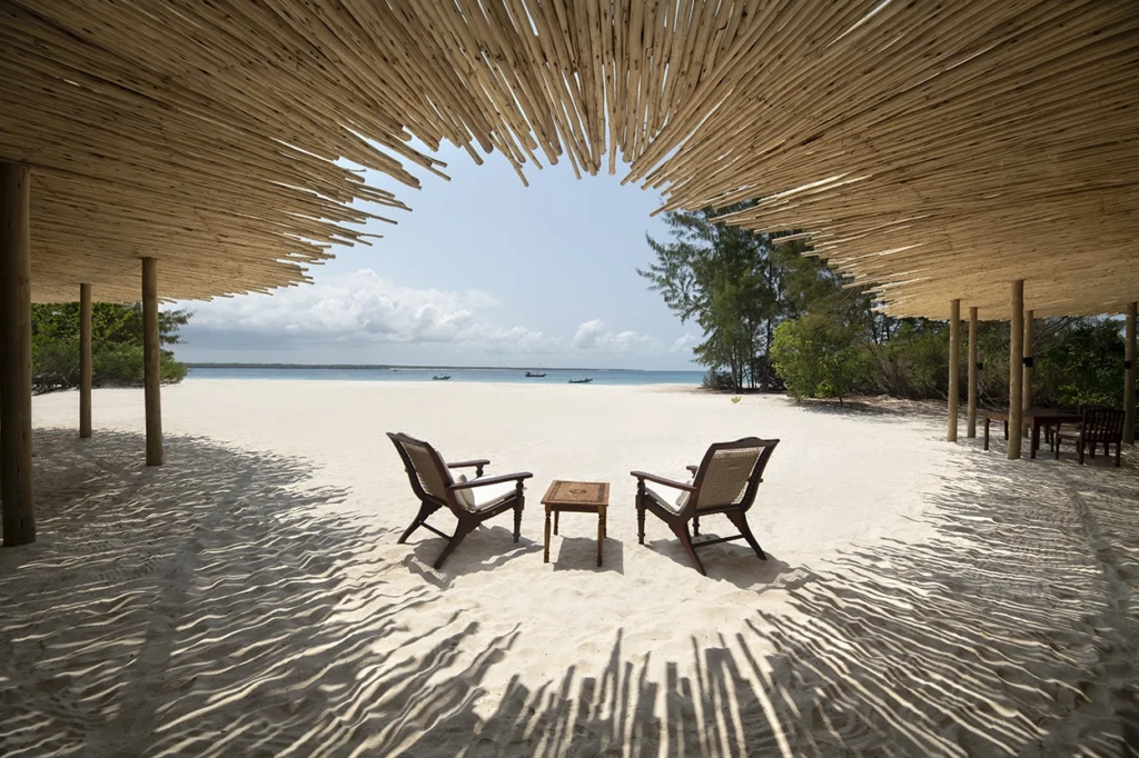 andBeyond-Mnemba-Island-Lodge-Zanzibar-Tanzania-beach