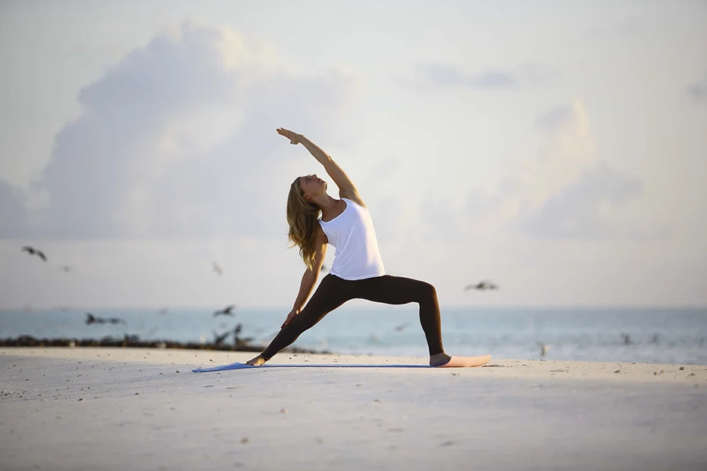 andBeyond-Mnemba-Island-Lodge-Zanzibar-Tanzania-yoga